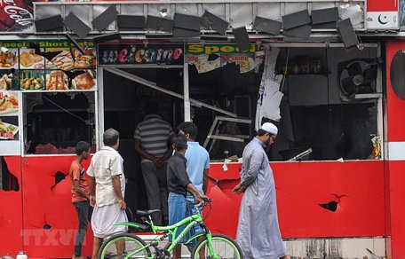 Hiện trường vụ đụng độ ở Minuwangoda, Sri Lanka, ngày 14/5/2019. (Ảnh: AFP/ TTXVN)