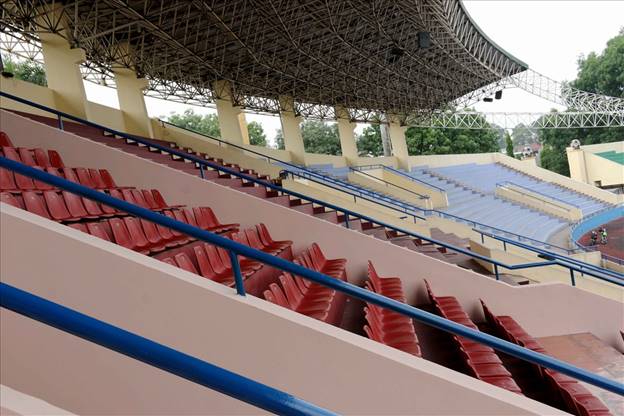 Được biết, do sức chứa có giới hạn của sân Việt Trì với chỉ 20.000 chỗ ngồi nên BTC địa phương dự kiến cũng sẽ lắp đặt một màn hình lớn phía ngoài khán đài B của sân vận động để phục vụ khán giả không có điều kiện vào sân xem trận đấu. Ảnh: VFF