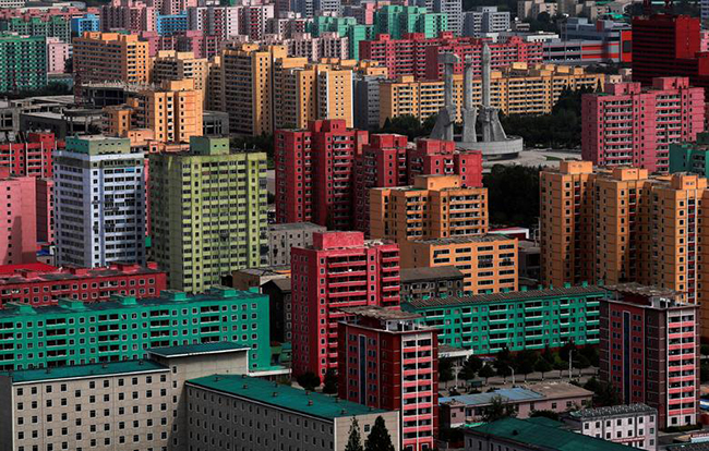  Những tòa nhà cao tầng nhiều sắc màu tại Bình Nhưỡng.