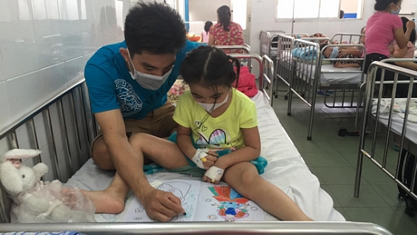 Trẻ em mắc bệnh sởi điều trị tại Bệnh viện Nhi đồng 1 TP Hồ Chí Minh.