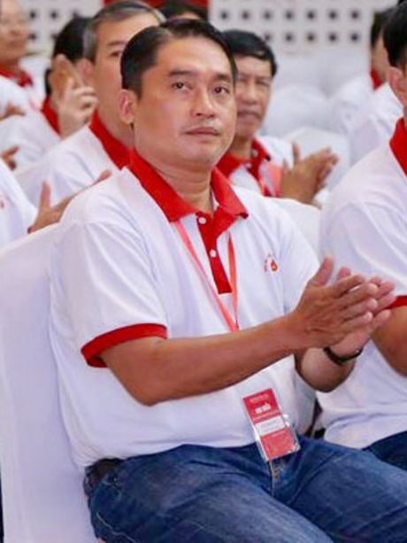 Anh Hồ Hoàng Minh được nhận bằng khen của Bộ Y tế.