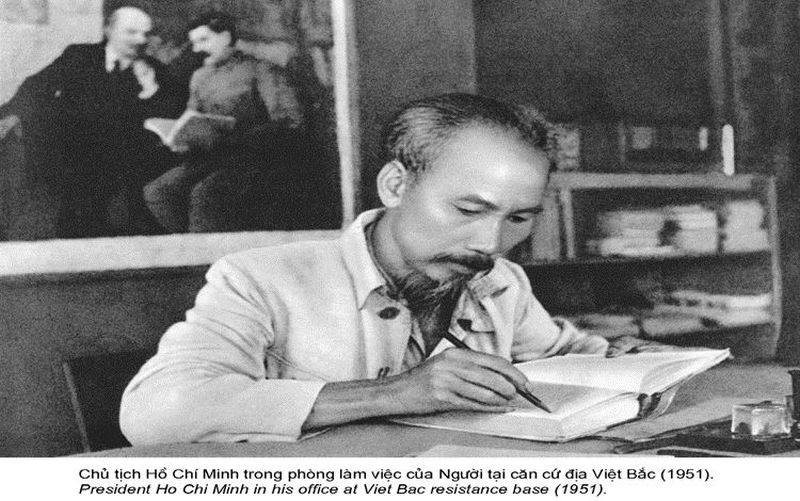 Ảnh Tư liệu tại Bảo tàng Hồ Chí Minh