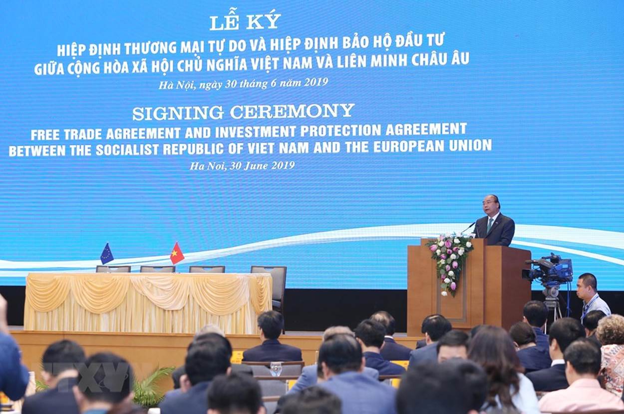  Thủ tướng Nguyễn Xuân Phúc phát biểu. (Ảnh: Lâm Khánh/ TTXVN)