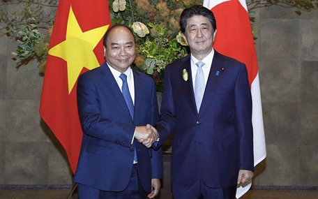  Thủ tướng Nguyễn Xuân Phúc và người đồng cấp Nhật Bản Shinzo Abe