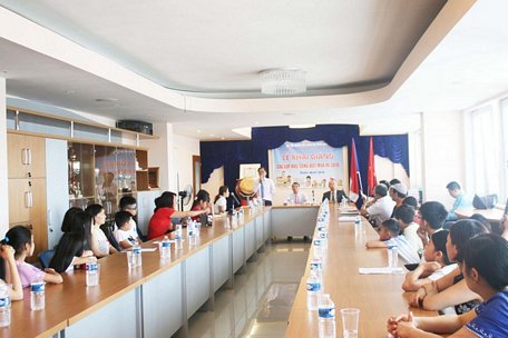  Quang cảnh Lễ khai giảng các khóa học tiếng Việt.