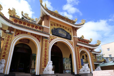 Đền thờ ông, bà Đỗ Công Tường tọa lạc tại phường 2, TP Cao Lãnh.