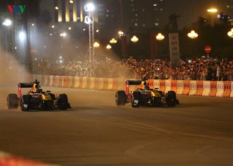 Từ 17/7, tất cả các hạng vé của The FIA Formula 1 World Championship, giải vô địch đua xe F1 thế giới, chặng đua F1 Vietnam Grand Prix.