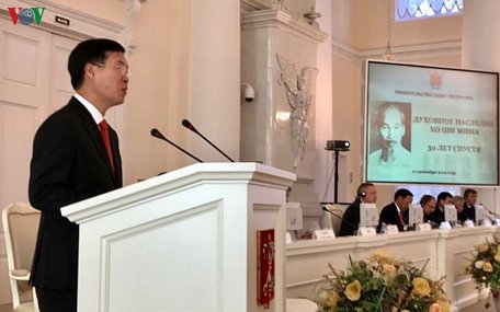 Ông Võ Văn Thưởng phát biểu tại Hội thảo.