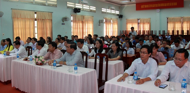 Đến nay, Trường ĐH Kinh tế TP Hồ Chí Minh đã phối hợp với Trường CĐ Kinh tế- tài chính Vĩnh Long đào tạo 127 học viên trình độ thạc sĩ.