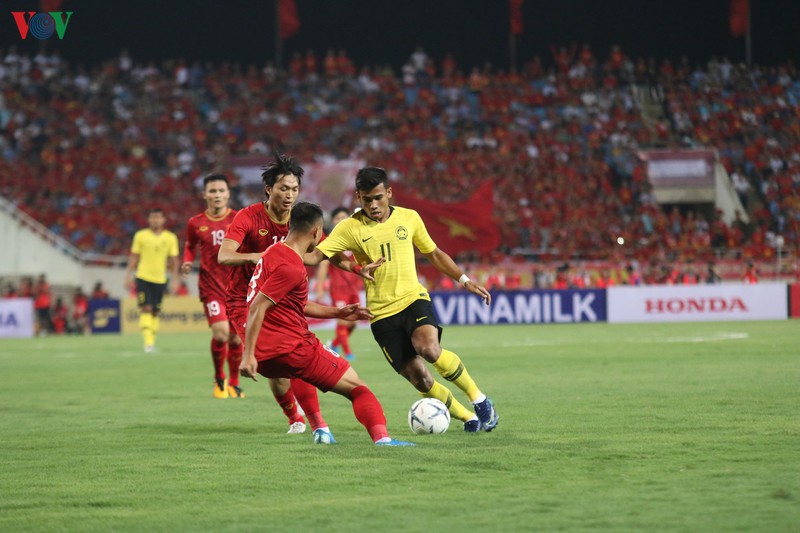 ĐT Việt Nam làm chủ cuộc chơi khiến ĐT Malaysia không thể hiện được mình trên sân Mỹ Đình.