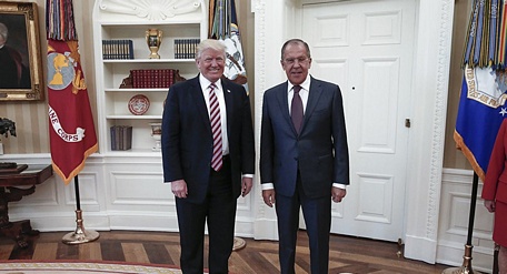 Tổng thống Donald Trump và Ngoại trưởng Nga Sergey Lavrov. (Nguồn: sputniknews.com)
