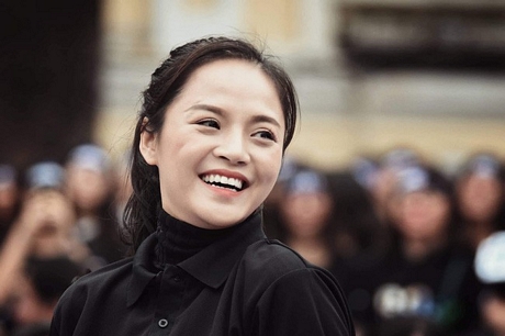 Diễn viên Thu Quỳnh: Nữ diễn viên vừa giành giải Nữ diễn viên xuất sắc nhất tại Liên hoan truyền hình toàn quốc 2019. Sau My 