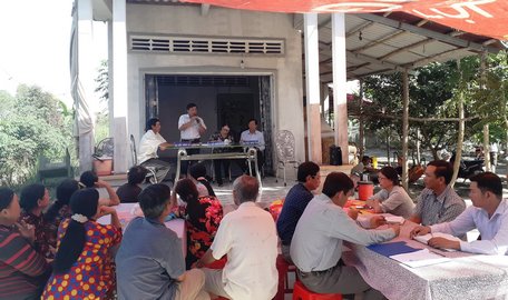 Đại biểu HĐND 3 cấp tiếp xúc cử tri xã Nhơn Bình