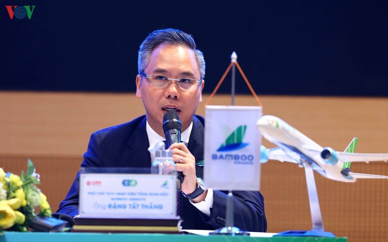 Ông Đặng Tất Thắng – Phó chủ tịch HĐQT kiêm TGĐ Bamboo Airways chia sẻ tài trợ 50 tỉ đồng, tiếp tục đồng hành cùng VPF ở Cúp Quốc gia 2020. (Ảnh: Vy Vũ).