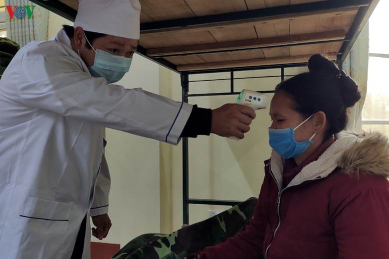 Sau nửa tháng thực hiện nhiệm vụ cách ly tạm thời đối với công dân Việt Nam về nước, đến nay đã có 4 công dân được về với gia đình sau khi hết thời hạn cách ly 14 ngày theo quy định và tất cả các trường hợp này đều được kiểm tra y tế trước khi về.