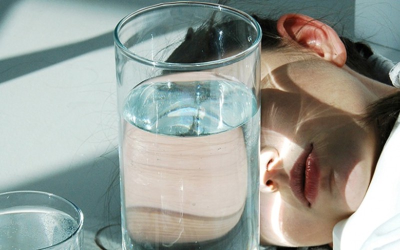 Cơ thể mất nước: Khi cơ thể thiếu nước, thậm chí không nhiều, cũng có thể gây rối loạn chức năng cơ thể và gây đau đầu./.