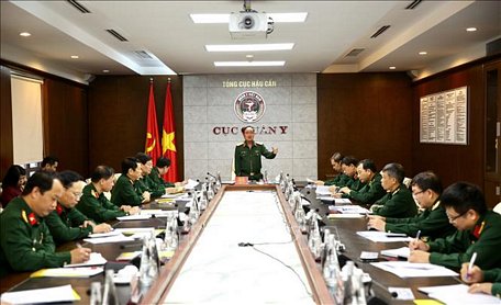 Thượng tướng Trần Đơn, Thứ trưởng Bộ Quốc phòng, Trưởng Ban Chỉ đạo Bộ Quốc phòng chủ trì cuộc họp. Ảnh: Dương Giang/TTXVN