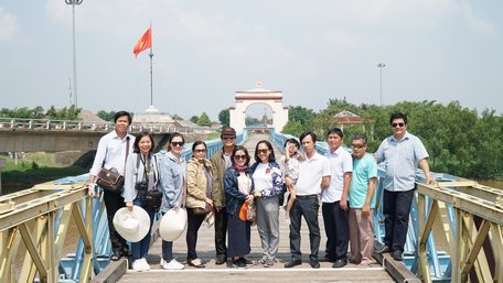 Cụm di tích lịch sử quốc gia đặc biệt đôi bờ Hiền Lương- Bến Hải đã là điểm đến không bao giờ thiếu của du khách khi đến vùng đất Quảng Trị.