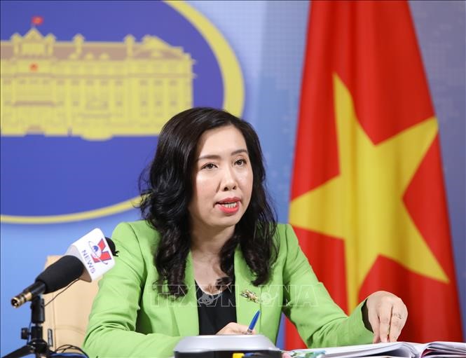 Người Phát ngôn Bộ Ngoại giao Việt Nam Lê Thị Thu Hằng trả lời các câu hỏi của phóng viên. Ảnh: Văn Điệp/TTXVN