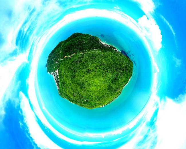 Toàn cảnh Hòn Sơn được chụp từ flycam trên đỉnh Ma Thiên Lãnh.