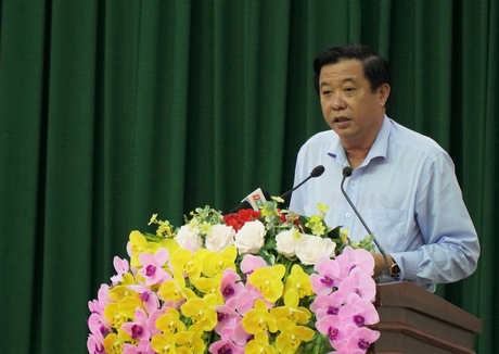 Ông Bùi Văn Nghiêm- Phó Bí thư Thường trực Tỉnh ủy phát biểu tại hội thảo.