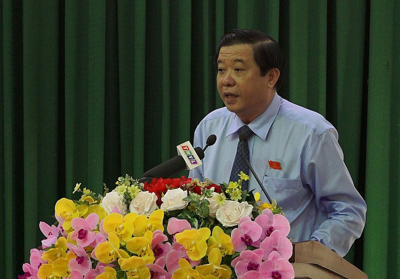 Phó Bí thư Thường trực Tỉnh ủy, Chủ tịch HĐND tỉnh- Bùi Văn Nghiêm phát biểu bế mạc kỳ họp.