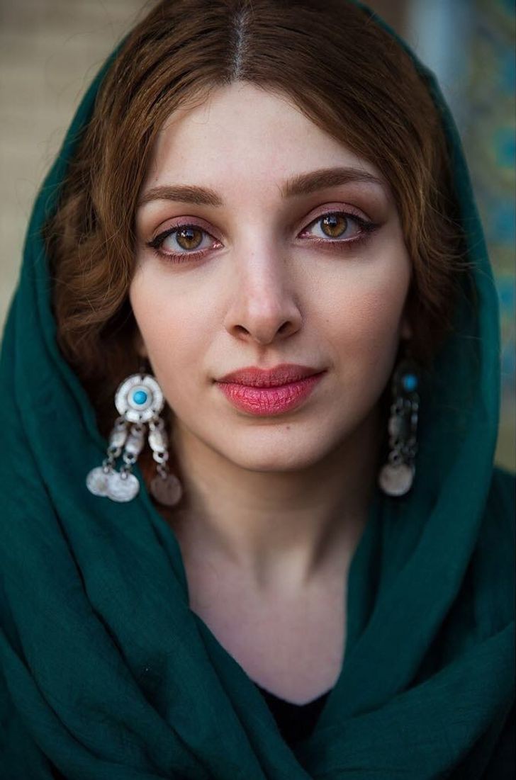 Vẻ đẹp ấn tượng của cô gái Iran.