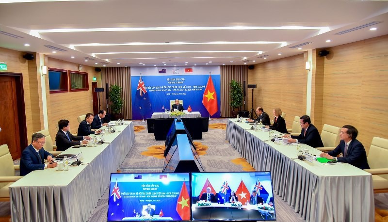 Thủ tướng Nguyễn Xuân Phúc và Thủ tướng New Zealand đồng chủ trì Hội đàm cấp cao trực tuyến Việt Nam - New Zealand.
