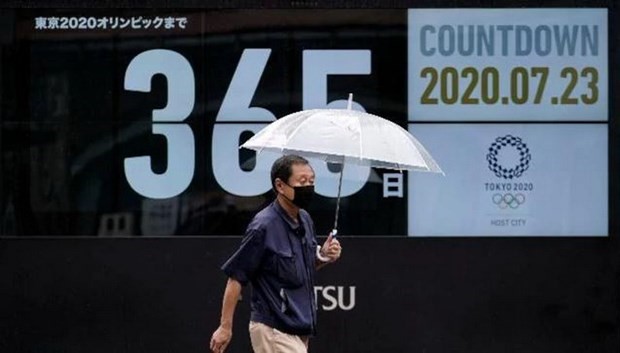 Đồng hồ đếm ngược của Olympic Tokyo được chỉnh lại mốc 1 năm. Nhưng ít người có tâm trạng để ăn mừng. (Nguồn: firstpost.com)