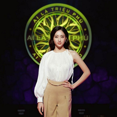 Hoa hậu Lương Thùy Linh tham gia Ai là triệu phú.