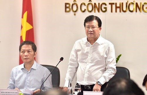 Phó Thủ tướng Trịnh Đình Dũng phát biểu kết luận cuộc họp - Ảnh: VGP/Đoàn Bắc
