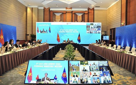Hội nghị Bộ trưởng Kinh tế ASEAN với các đối tác ngoại khối khu vực Đông Á lần thứ 8. (Ảnh: Trần Việt/TTXVN)