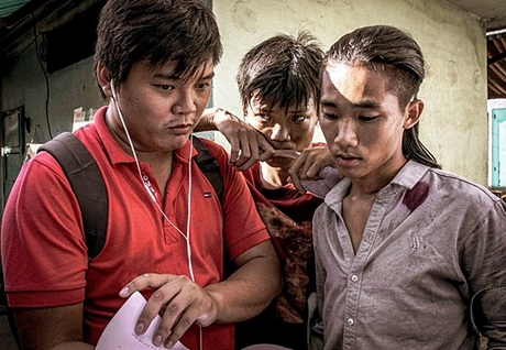 Từ trái sang: Đạo diễn Trần Thanh Huy, em trai kiêm diễn viên Trần Anh Khoa và diễn viên Anh Tú Wilson (Ảnh: Nhà phát hành phim cung cấp)