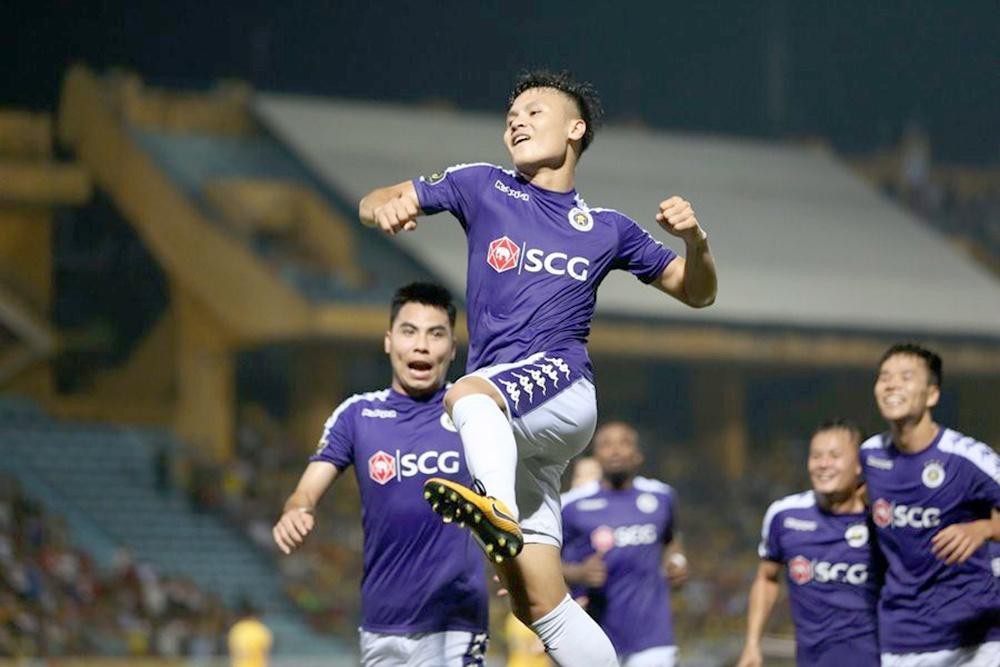 Nhà ĐKVĐ Hà Nội FC tiếp tục khẳng định sức mạnh trước CLB TP Hồ Chí Minh. Ảnh: TTXVN
