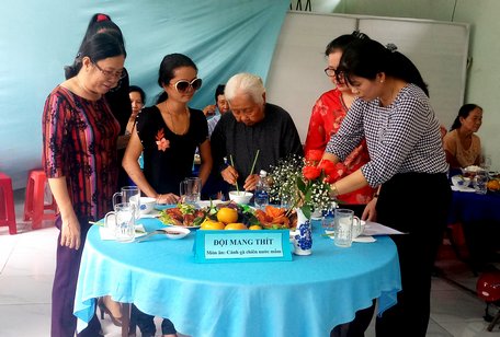 Hội thi được tổ chức thường niên cho chị em phụ nữ khiếm thị nhân ngày Phụ nữ Việt Nam.