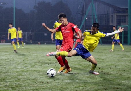  U22 Việt Nam đánh bại U21 Nam Định 4-0 trong trận giao hữu cuối cùng ở đợt tập trung tháng 11. (Ảnh: VFF).