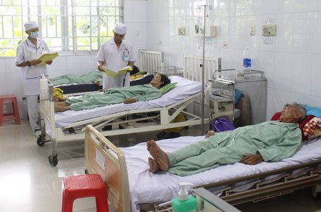 Trên 95% người đến khám và điều trị tại Trung tâm Y tế huyện Tam Bình có thẻ BHYT.