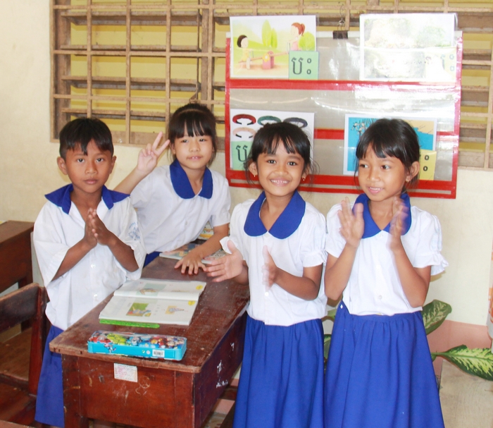 Học sinh vùng sâu, đồng bào dân tộc Khmer được tạo điều kiện học tập tốt.