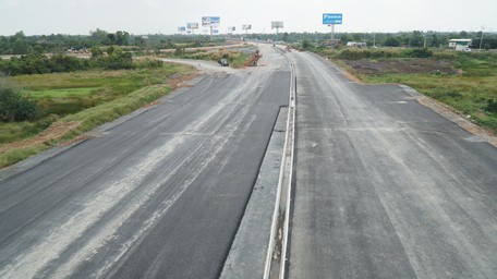 Tuyến cao tốc Trung Lương- Mỹ Thuận sẽ được mở cửa phục vụ nhu cầu đi lại của người dân dịp Tết Nguyên đán sắp tới