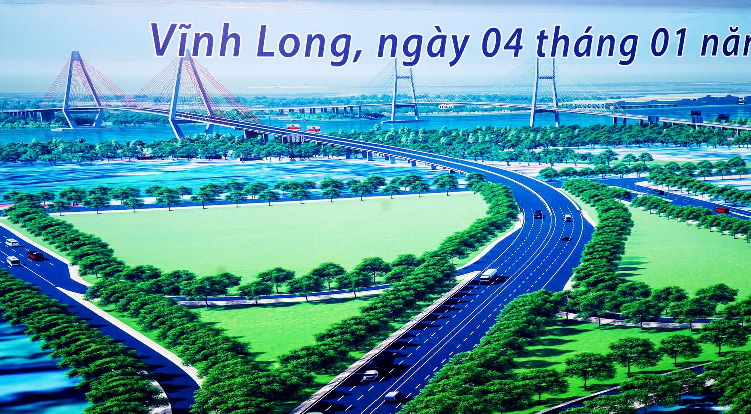 Tuyến đường cao tốc Mỹ Thuận - Cần Thơ là một trong những tuyến đường huyết mạch kết nối các địa bàn trọng điểm thuộc khu vực ĐBSCL, được nhân dân và chính quyền các địa phương thực sự quan tâm, mong đợi.