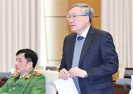 Chánh án Tòa án Nhân dân Tối cao Nguyễn Hòa Bình trình bày báo cáo công tác. (Ảnh: Trọng Đức/TTXVN)