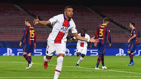 Mbappe lập hat-trick giúp PSG vùi dập Barcelona. (Nguồn: Getty Images)