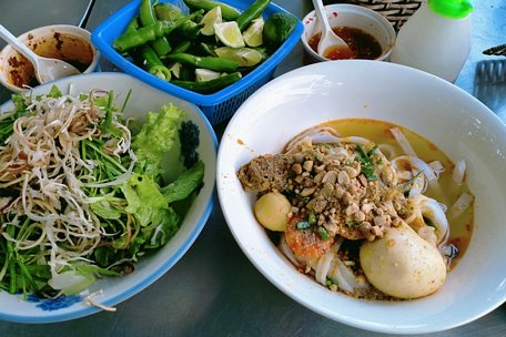 Mì Quảng là một trong những món ăn đặc trưng khi nhắc đến ẩm thực miền Trung.