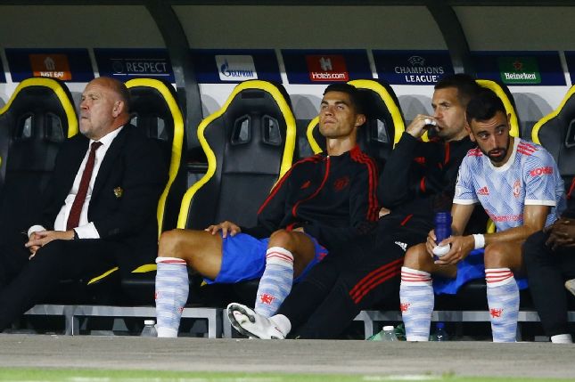 Cristiano Ronaldo và MU nếm mùi thất bại cay đắng trong trận ra quân Champions League.