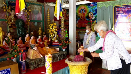 Đồng bào dân tộc Khmer tổ chức đón lễ Sel Dolta đầy đủ ý nghĩa truyền thống, chấp hành nghiêm quy định phòng chống dịch.
