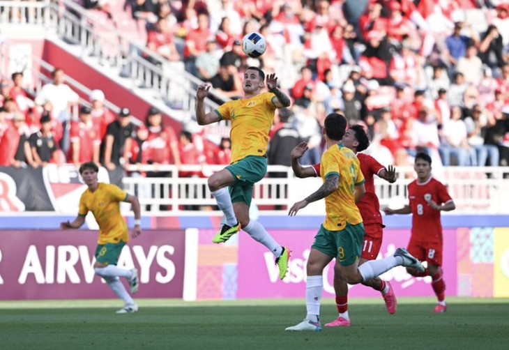 U23 Úc dùng bóng bổng nhiều nhưng không hiệu quả - Ảnh: AFC