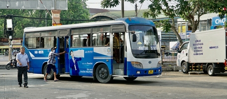 Đến hết ngày 24/4, 16 xe buýt khai thác tuyến Vĩnh Long- Cần Thơ của HTX Xe khách Vĩnh Long sẽ dừng hoạt động.