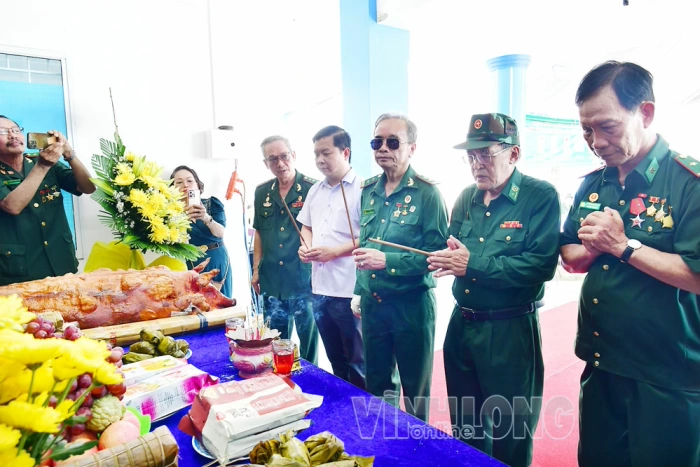 Ấm cúng lễ giỗ tập thể đồng đội Trung đoàn 14 (686) Bộ đội Biên phòng hy sinh tại Campuchia