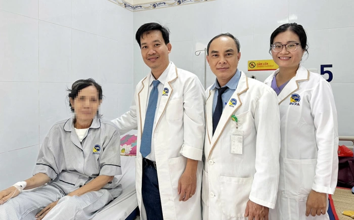 Phẫu thuật thành công bướu giáp thòng trung thất phức tạp