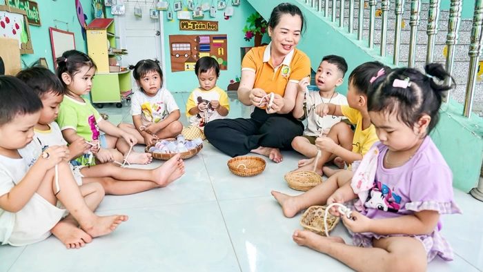 Phổ cập giáo dục mầm non cho trẻ từ 3-5 tuổi